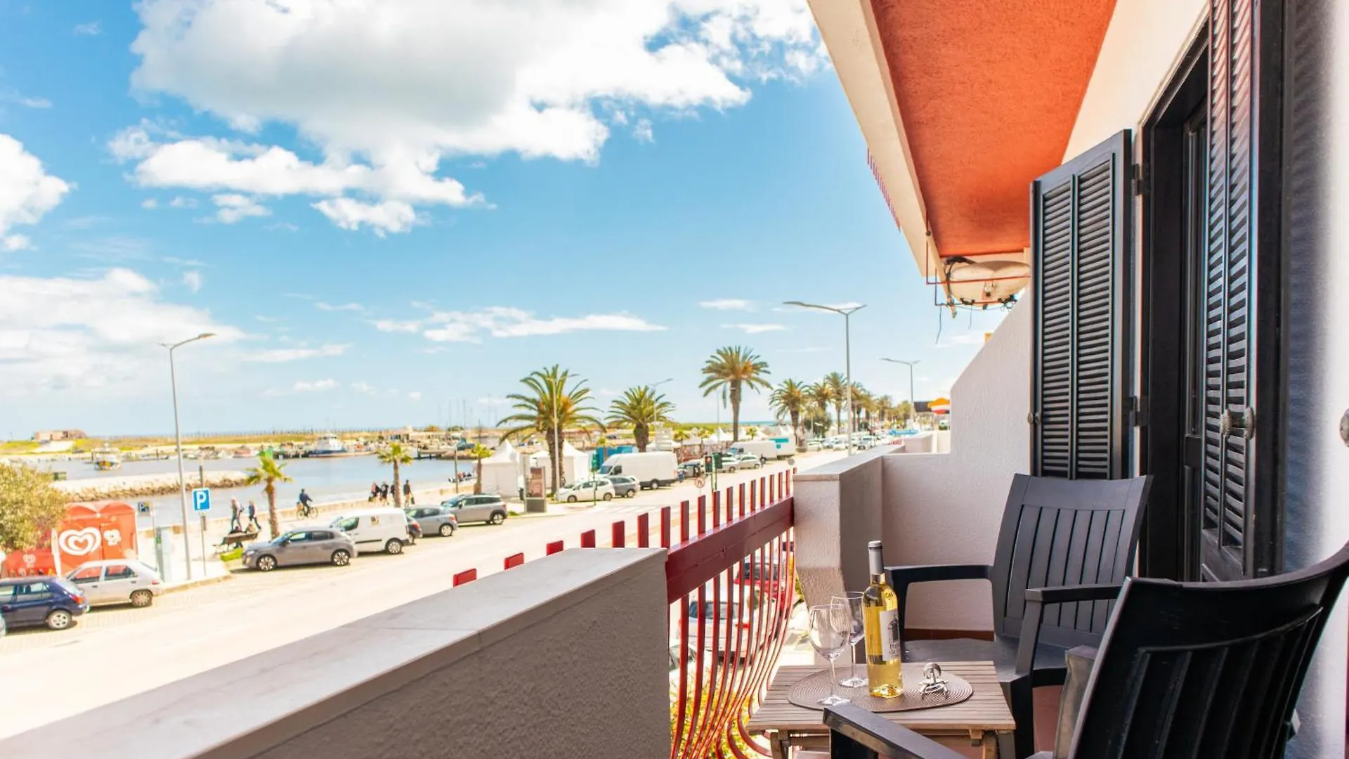 Apartamento Avenida - Sunny Apartment Over The Marina Lagos