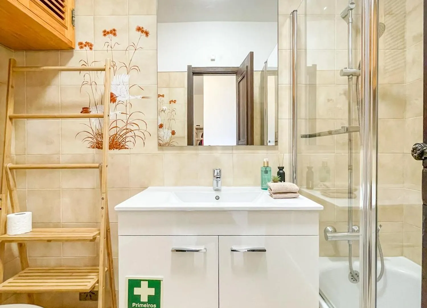 Apartamento Avenida - Sunny Apartment Over The Marina Lagos